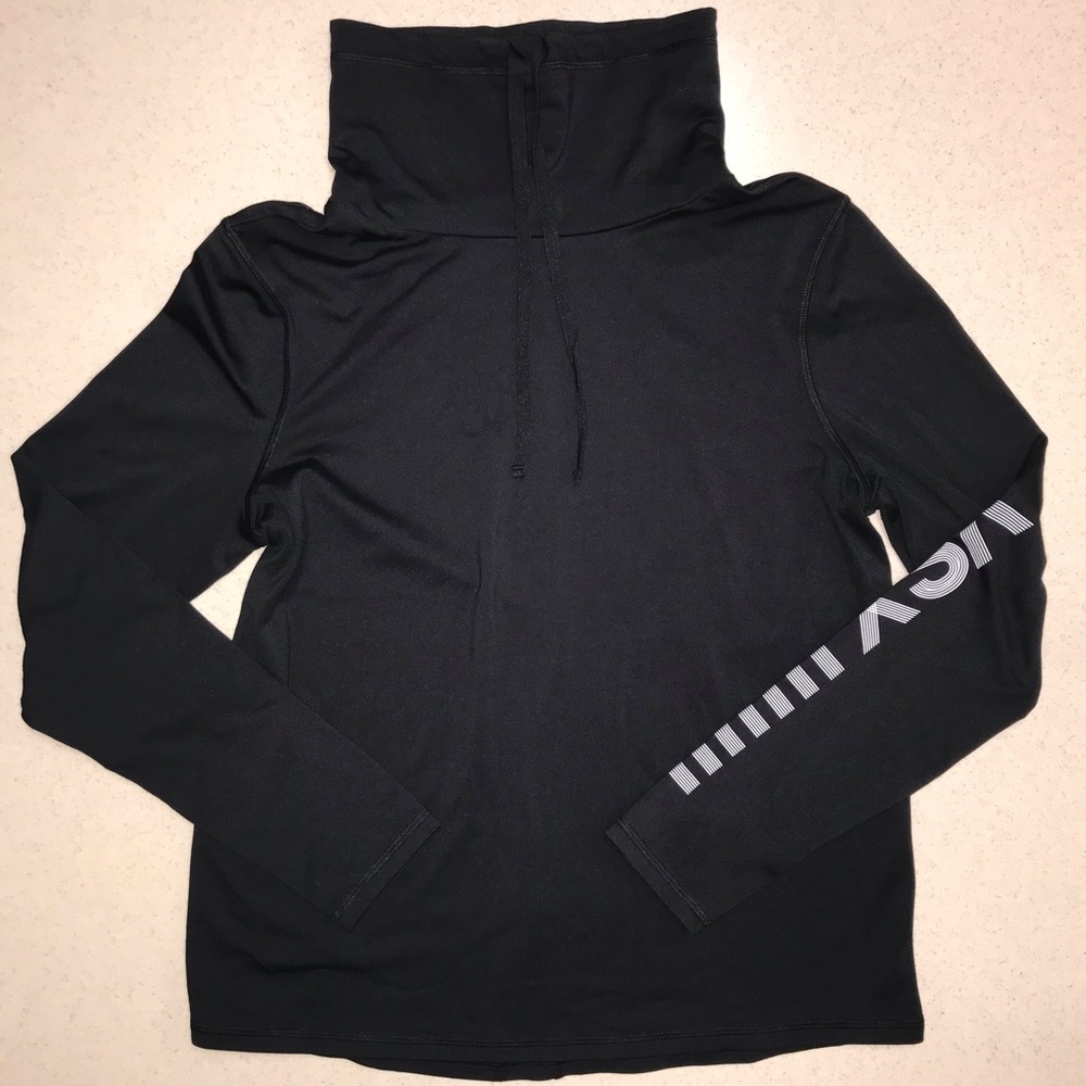 🌴3/$20 Victoria’s Secret Sport Pullover Black